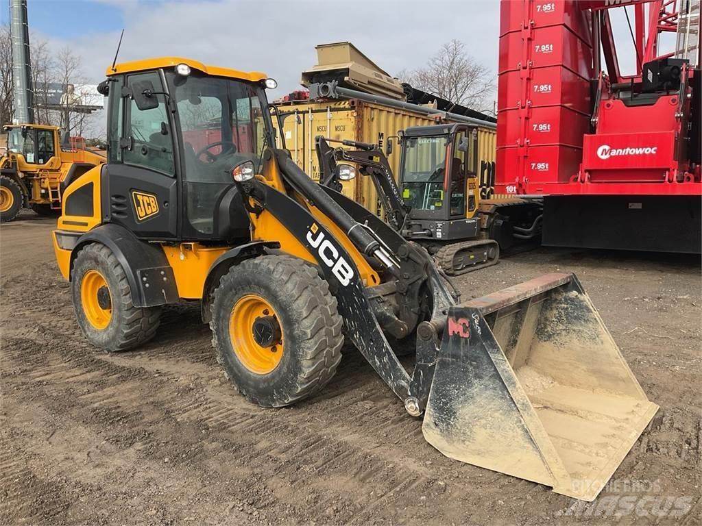 JCB 409 Фронтальные погрузчики