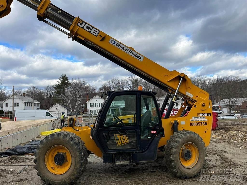 JCB 509-42 Телескопические погрузчики