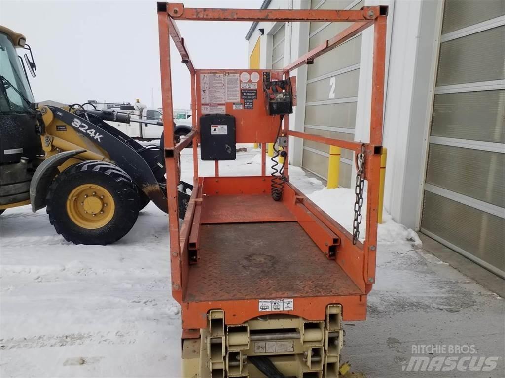 JLG 1932RS Ножничные подъемники