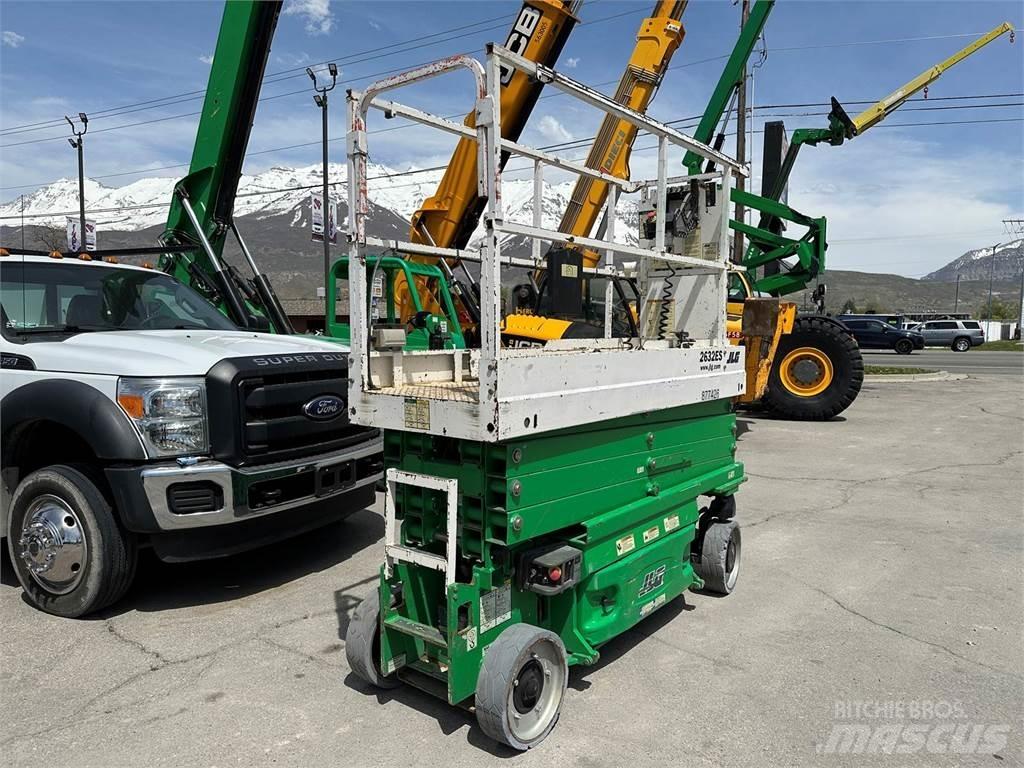JLG 2632ES Ножничные подъемники