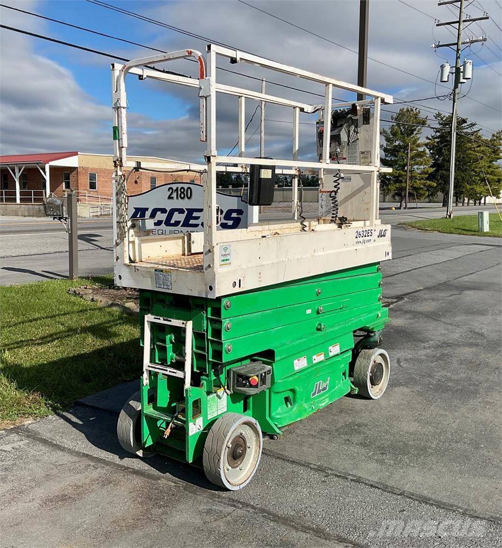 JLG 2632ES Ножничные подъемники