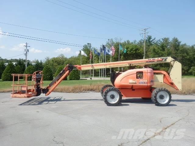 JLG 600AJ Разные подъемники и вышки