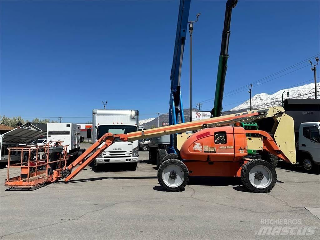 JLG 600AJ Телескопические подъемники