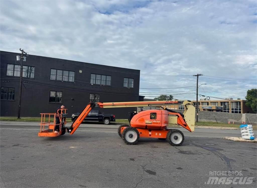 JLG 600AJ Разные подъемники и вышки