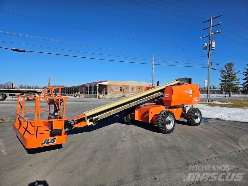 JLG 600S Телескопические подъемники