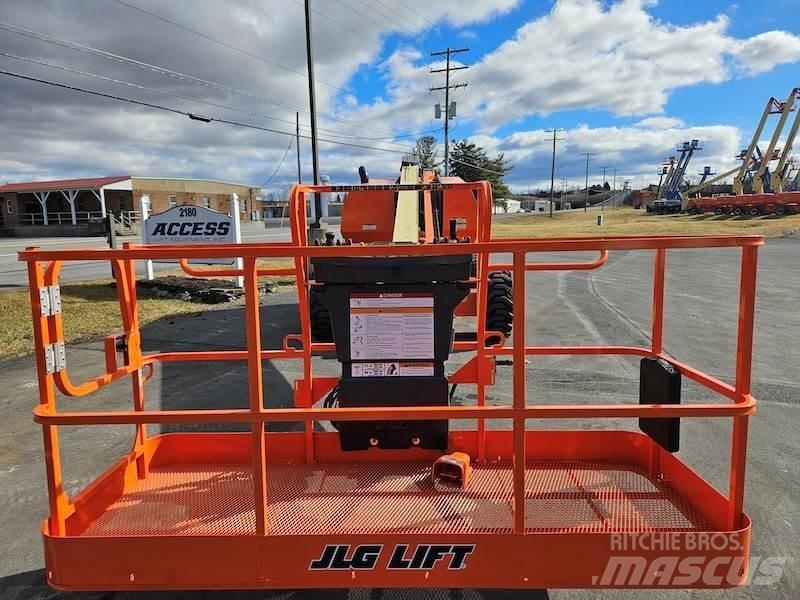 JLG 600S Телескопические подъемники