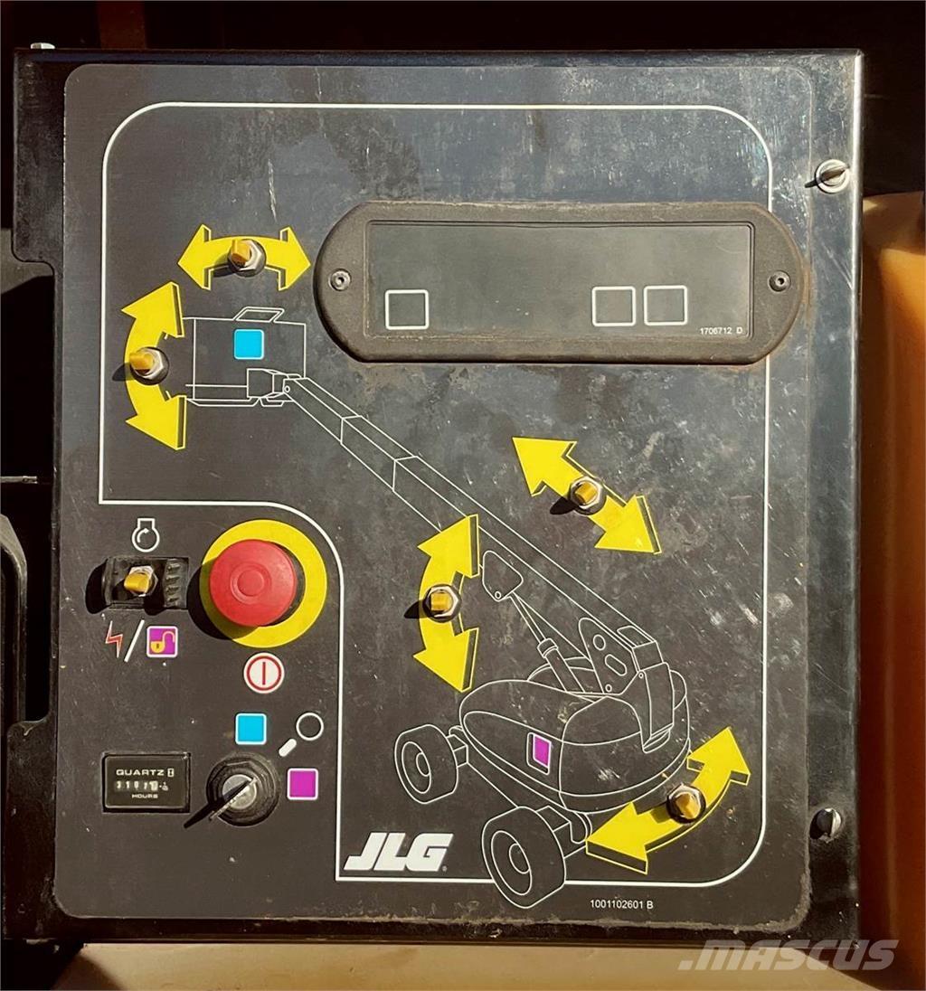 JLG 600S Телескопические подъемники