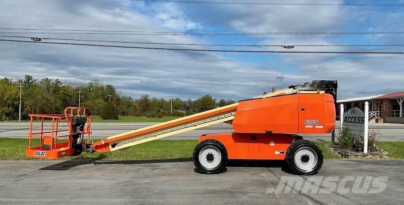 JLG 600S Телескопические подъемники