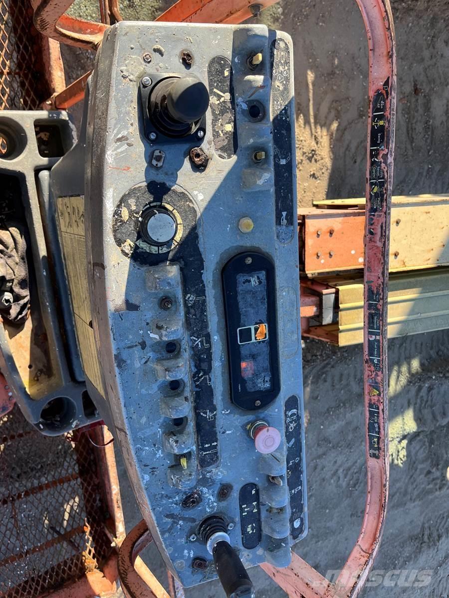 JLG 600S Разные подъемники и вышки