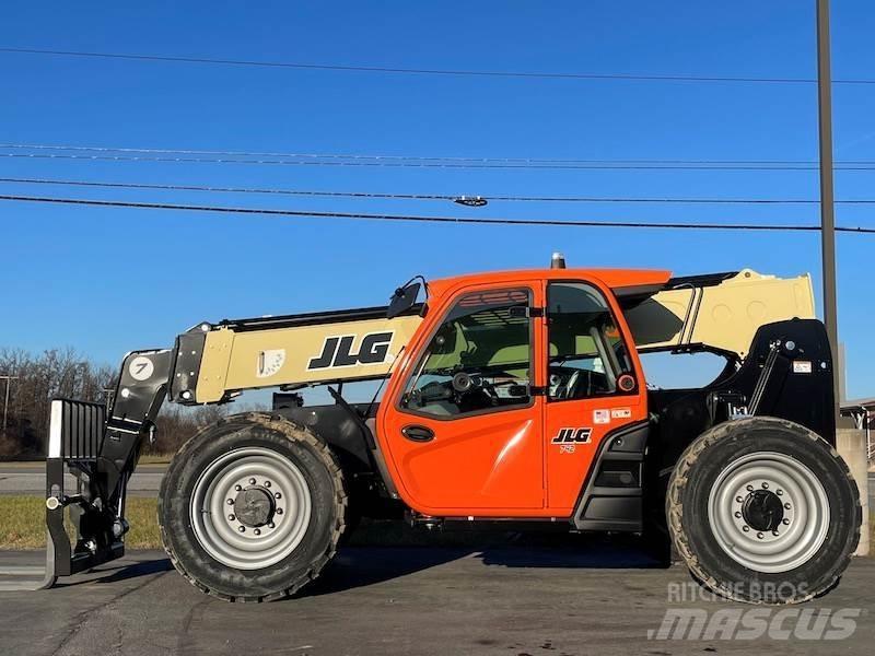 JLG 742 Телескопические погрузчики