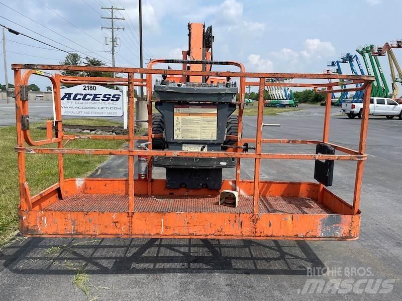 JLG 800AJ Разные подъемники и вышки