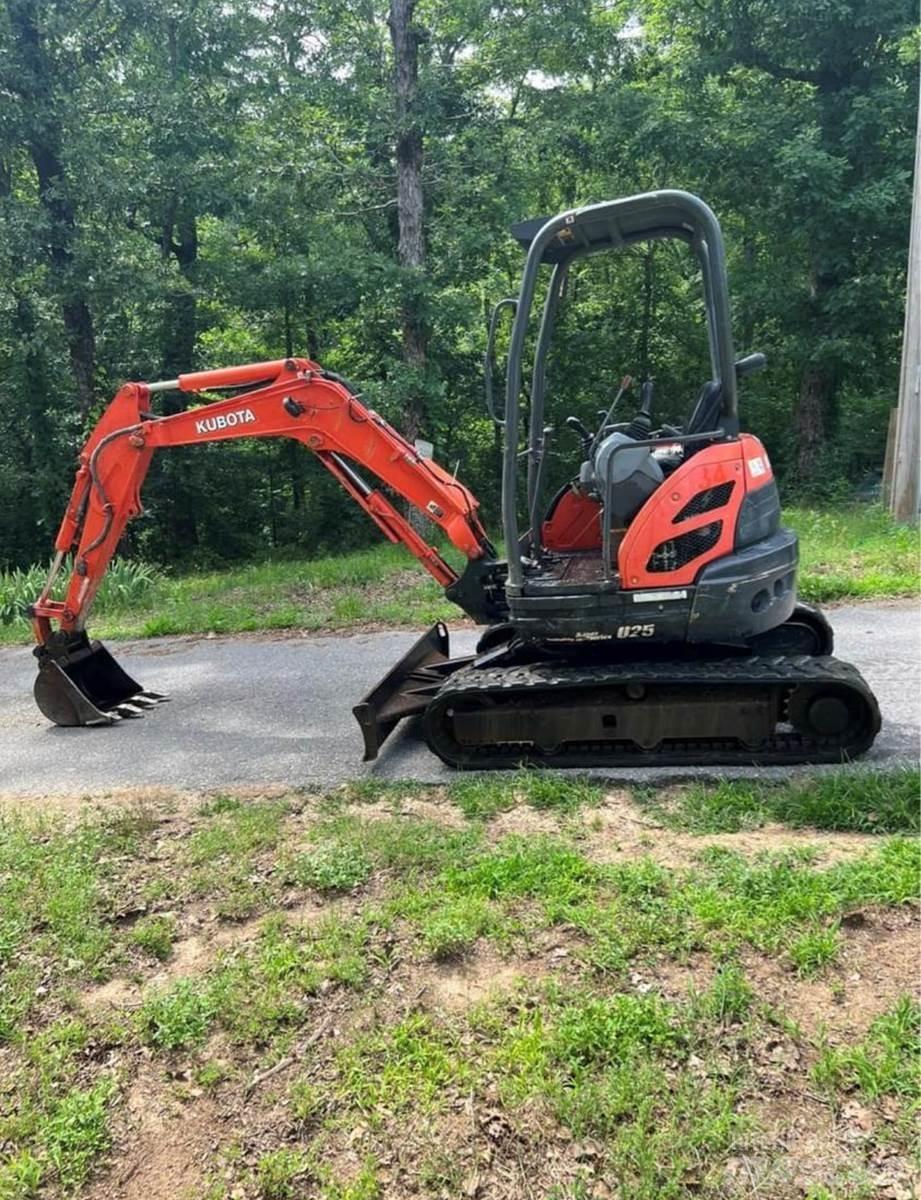Kubota U25 Мини-экскаваторы
