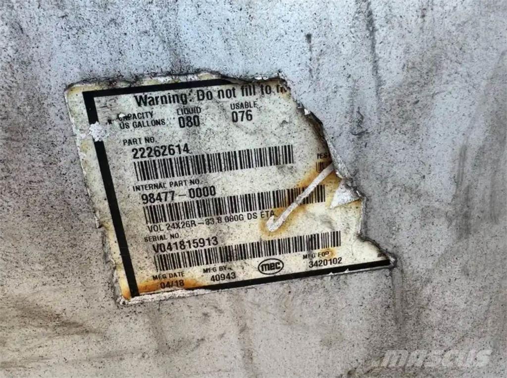 Mack  Грузовики-цистерны