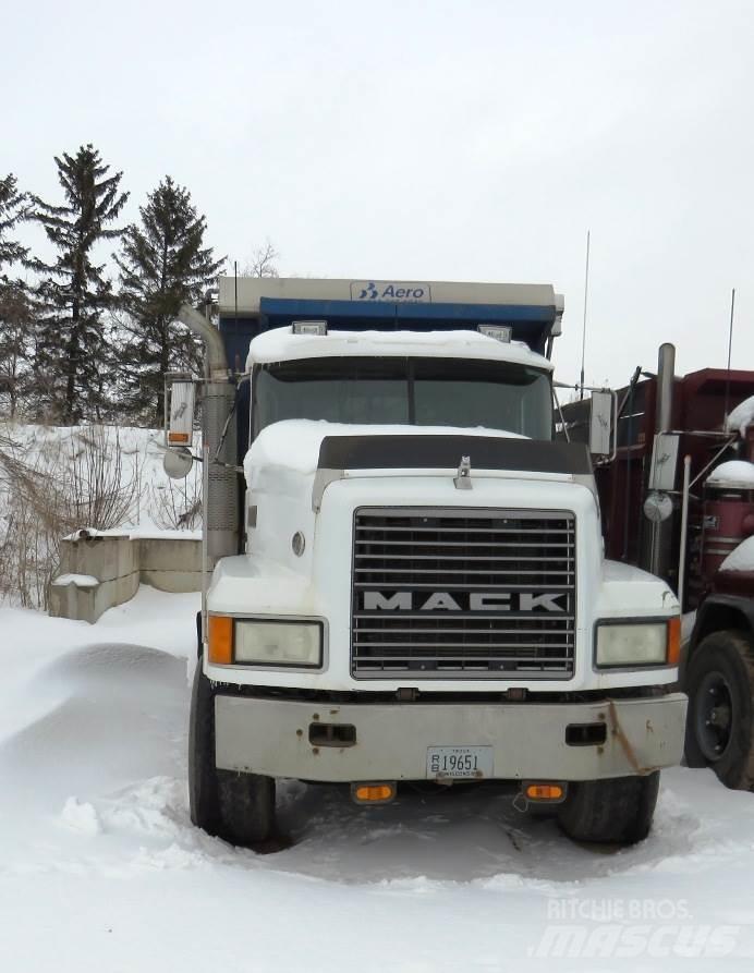 Mack CL613 Грузовики-Самосвалы
