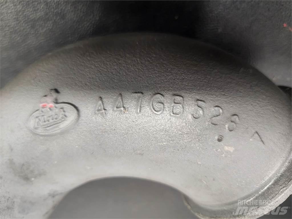 Mack E7 Коммерческий транспорт - Другие