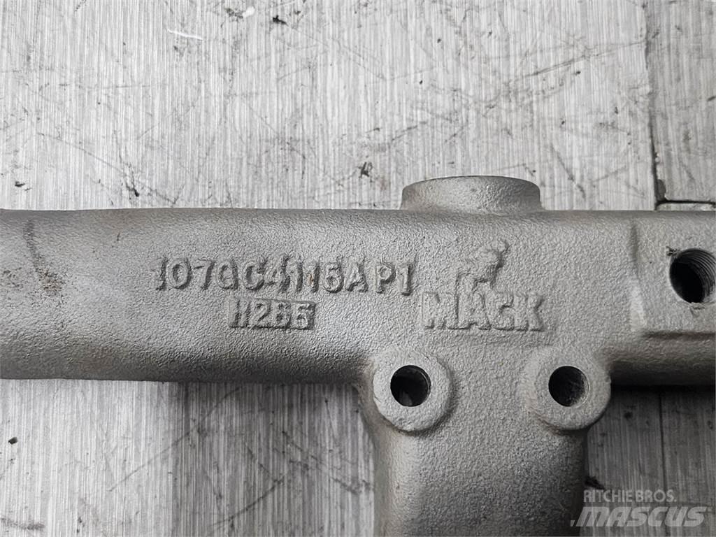 Mack E7 Коммерческий транспорт - Другие