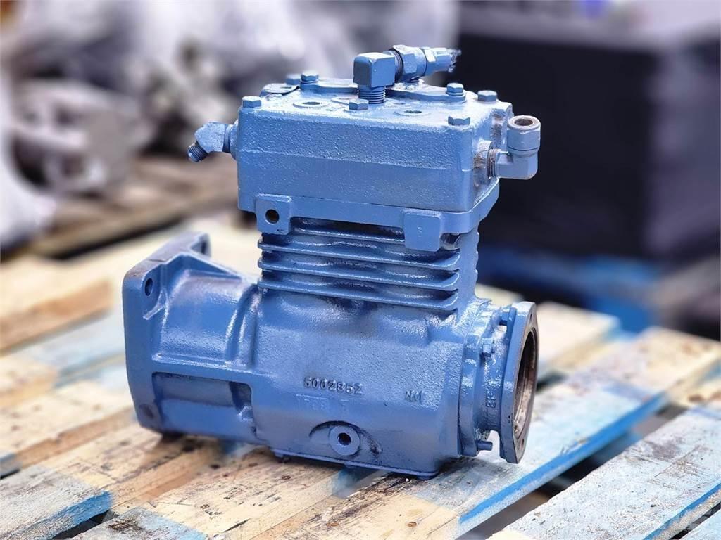 Mack E7 Коммерческий транспорт - Другие