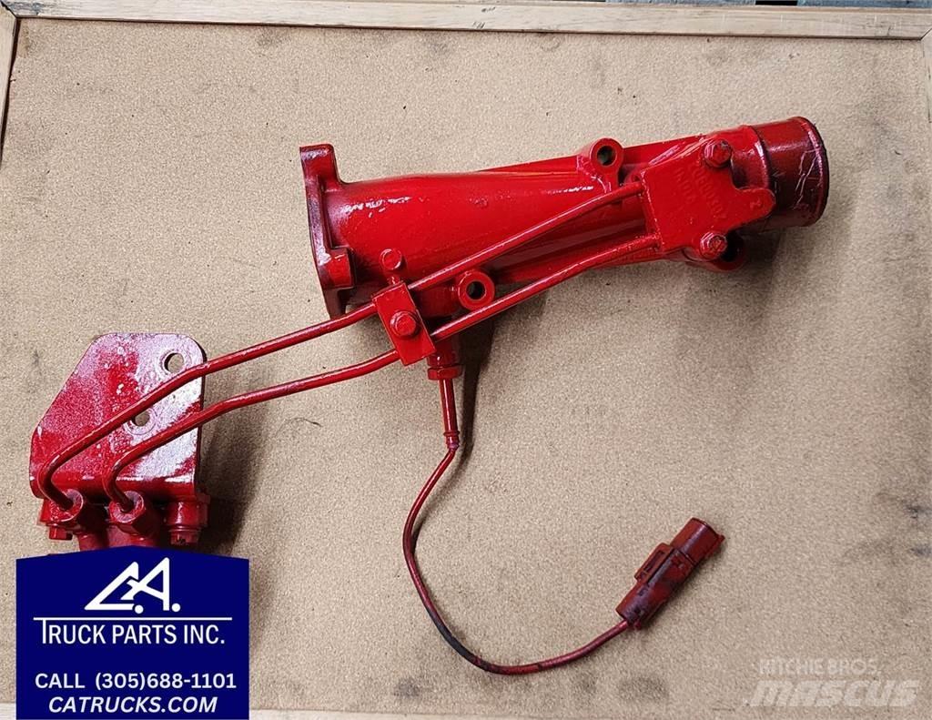 Mack MP7 Коммерческий транспорт - Другие