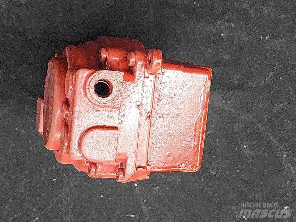 Mack MP7 Коммерческий транспорт - Другие