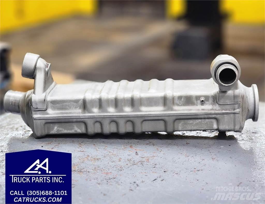 Mack MP7 Коммерческий транспорт - Другие