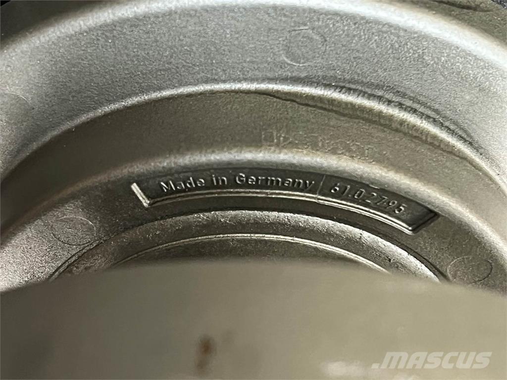 Mack MP7 Коммерческий транспорт - Другие
