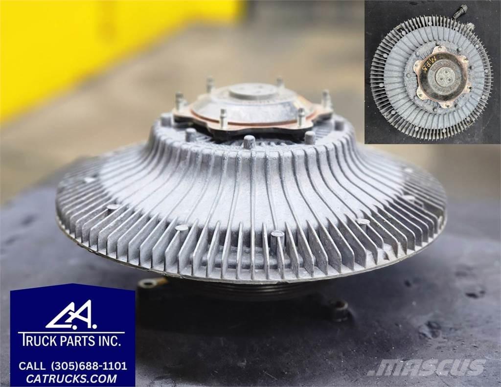 Mack MP8 Коммерческий транспорт - Другие
