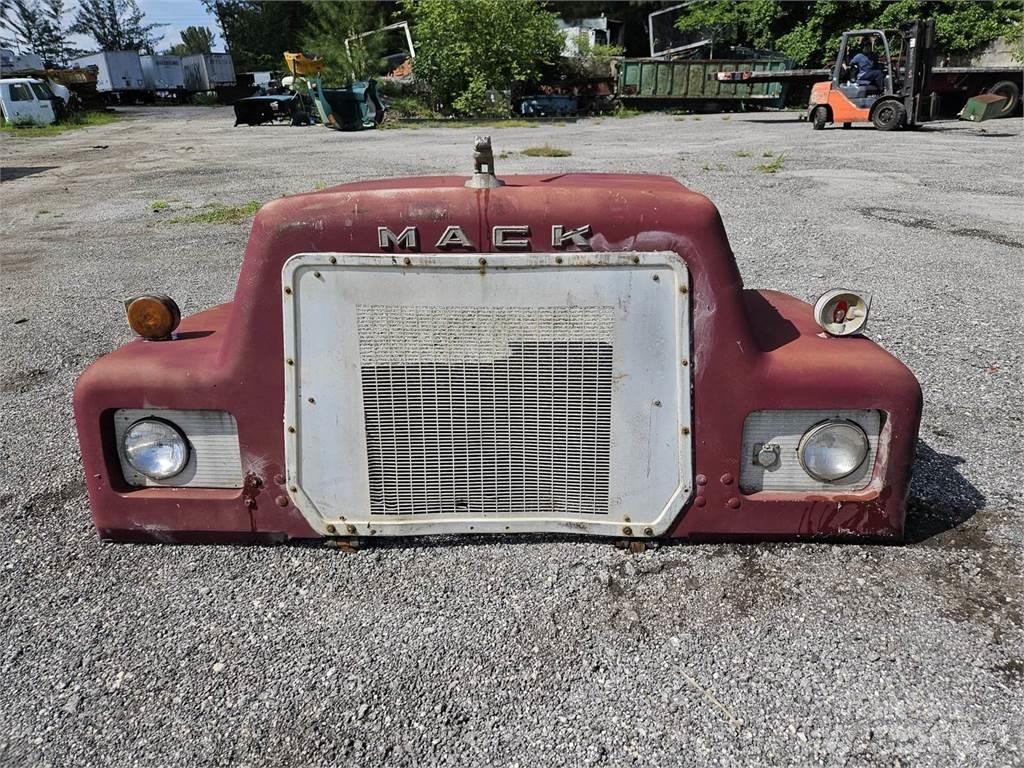 Mack Other Коммерческий транспорт - Другие