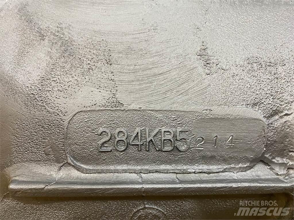 Mack T2050 Коробки передач