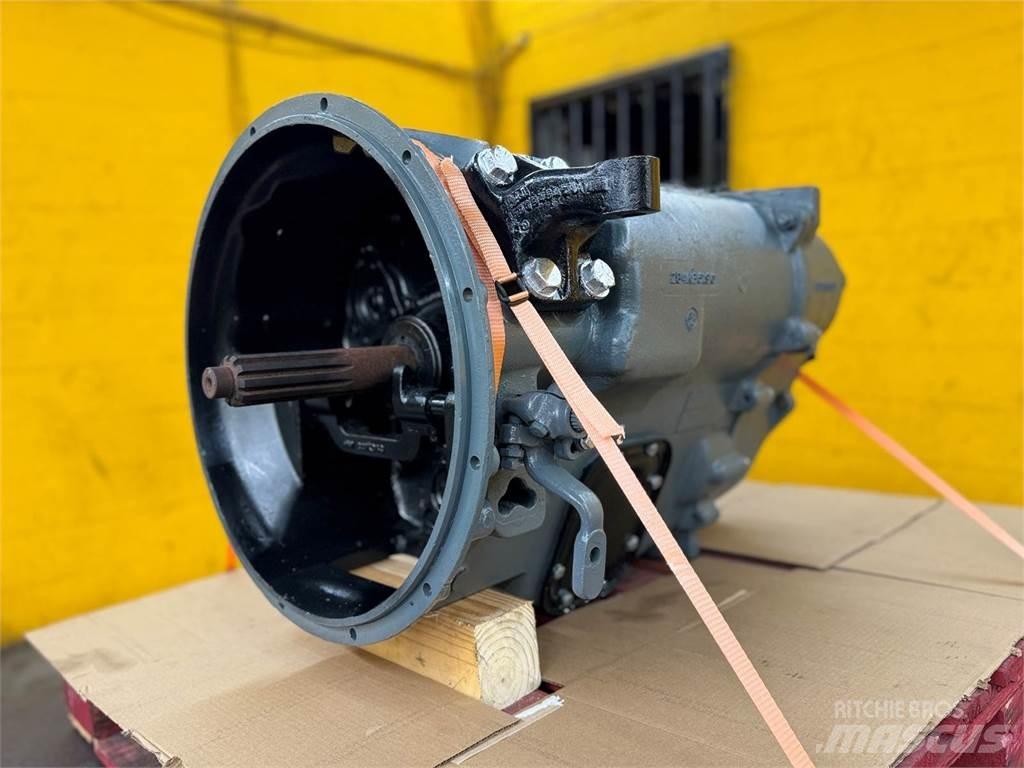 Mack T2100 Коробки передач