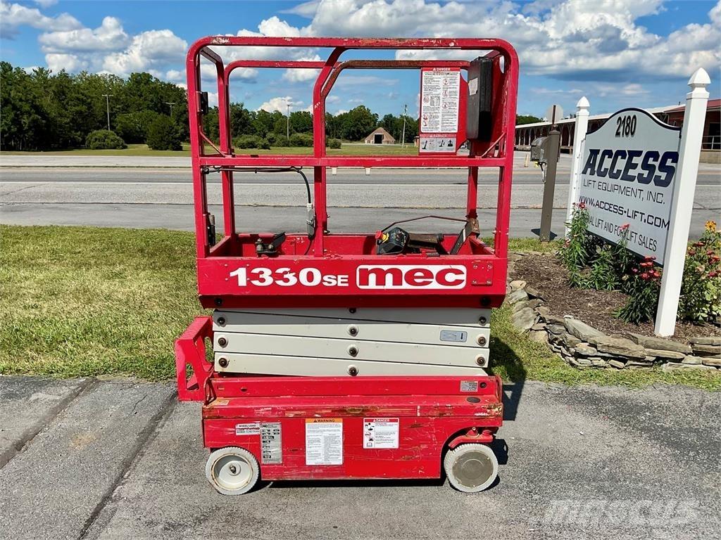 MEC 1330SE Ножничные подъемники