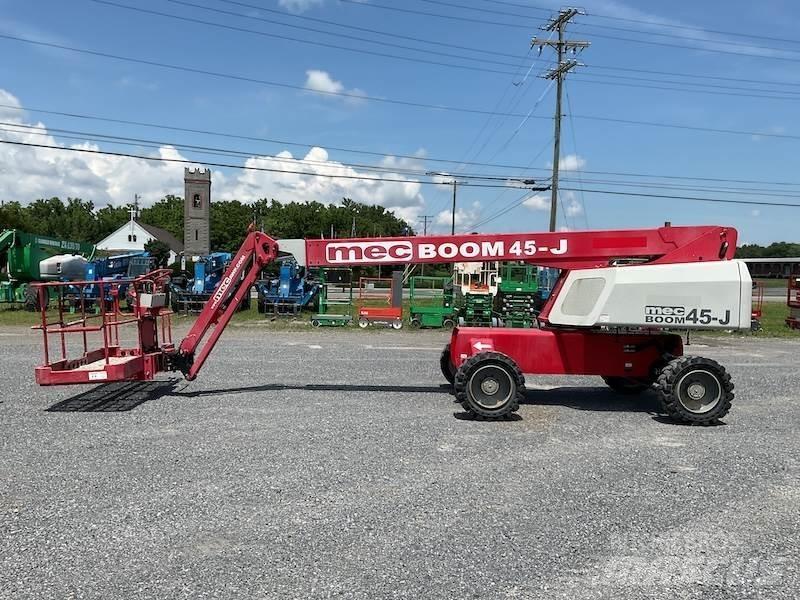 MEC 45J Телескопические подъемники