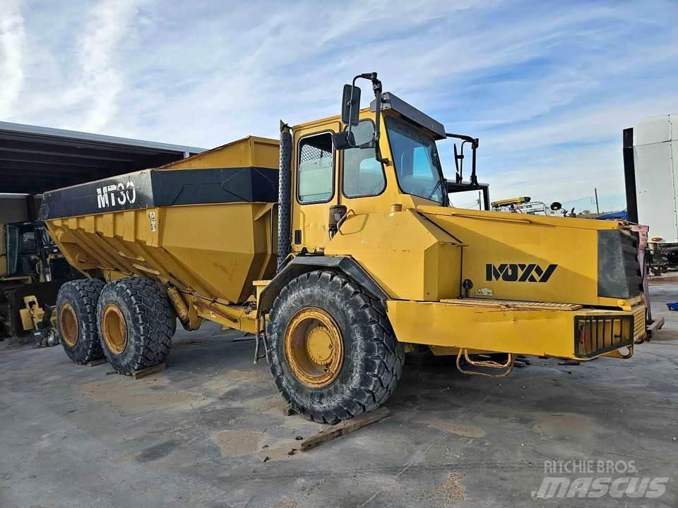 Moxy MT-30 Шарнирно-сочленённые самосвалы