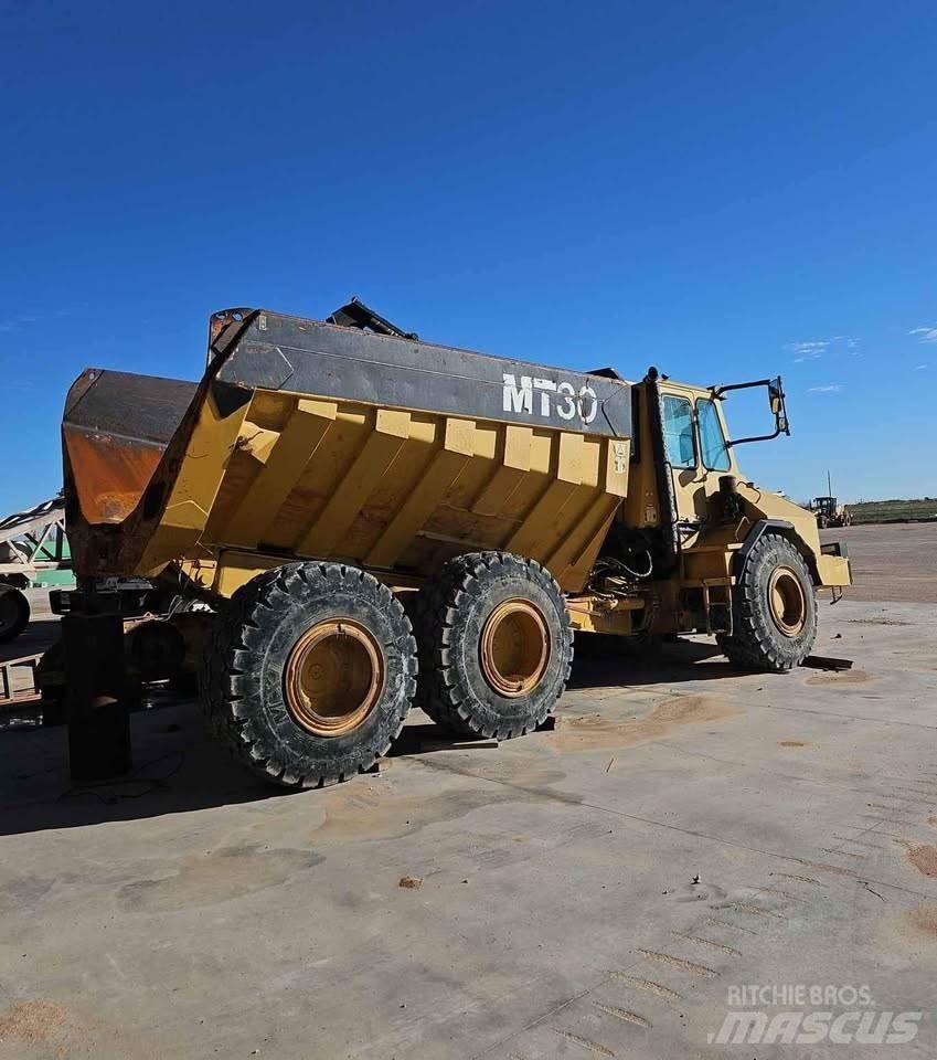 Moxy MT-30 Шарнирно-сочленённые самосвалы