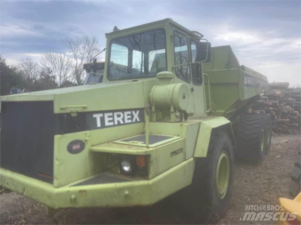 Terex 2566 Изотермический фургон