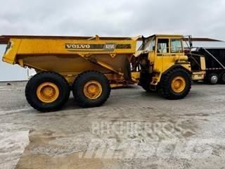 Volvo A25C Шарнирно-сочленённые самосвалы