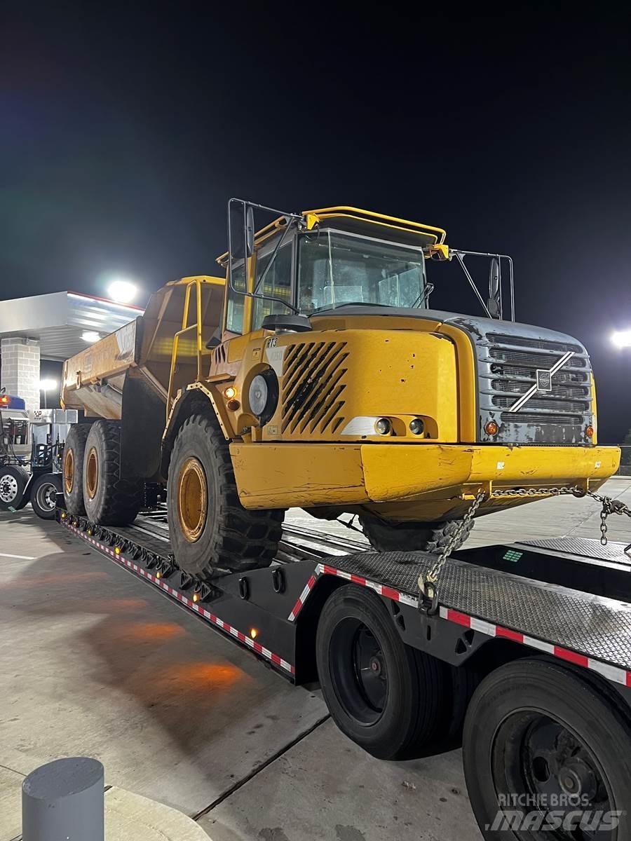 Volvo A25D Шарнирно-сочленённые самосвалы