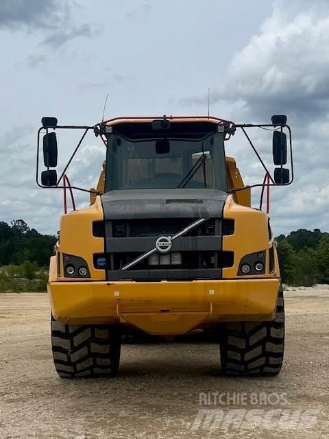 Volvo A25G Шарнирно-сочленённые самосвалы
