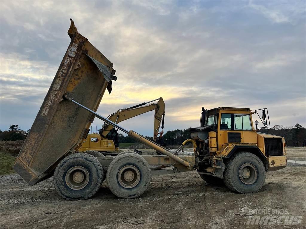 Volvo A30C Шарнирно-сочленённые самосвалы