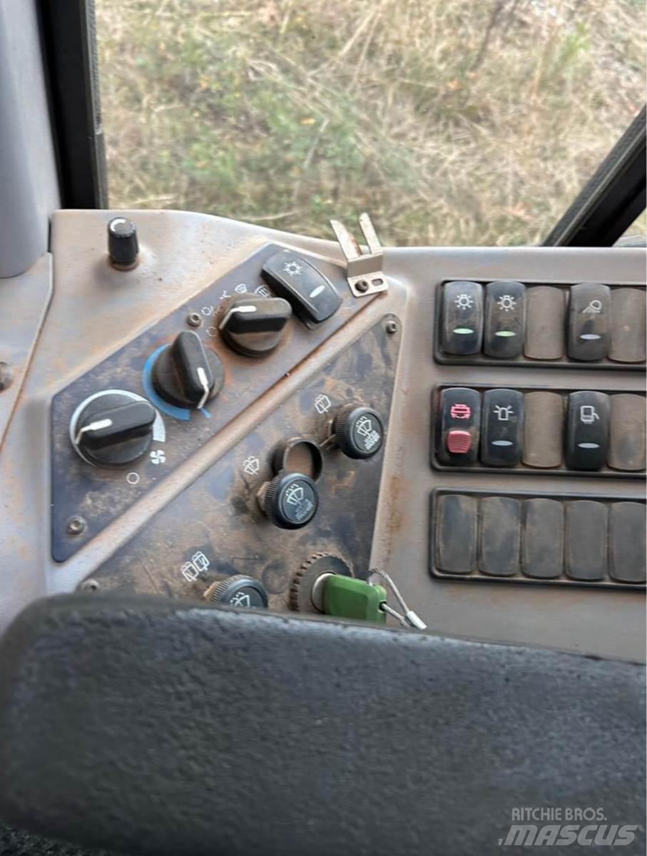 Volvo G946 Грейдеры