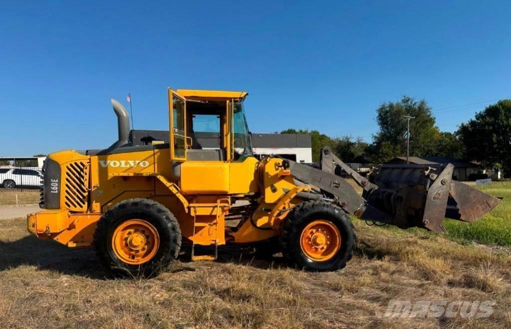Volvo L60E Фронтальные погрузчики