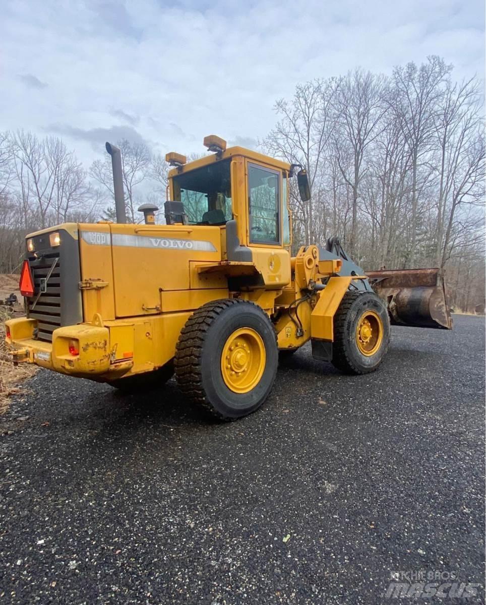 Volvo L70D Фронтальные погрузчики