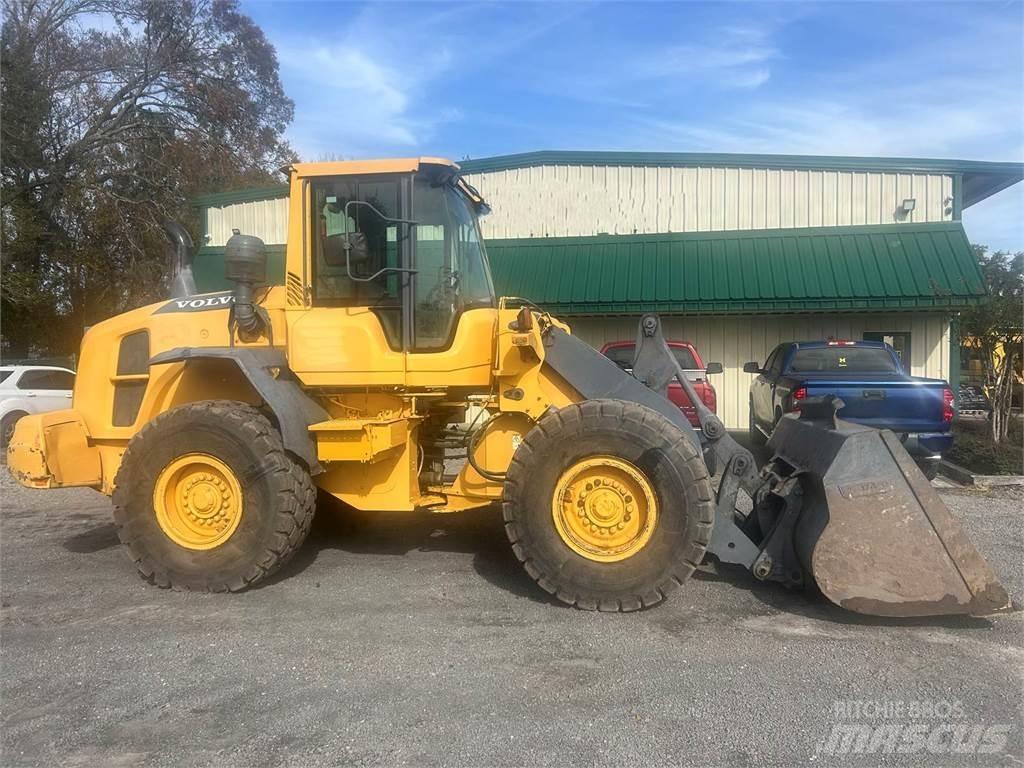 Volvo L70G Фронтальные погрузчики
