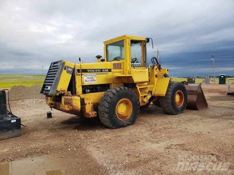Volvo L90 Фронтальные погрузчики