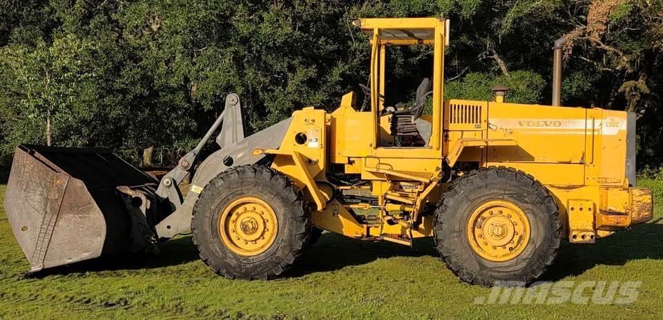 Volvo L90C Фронтальные погрузчики