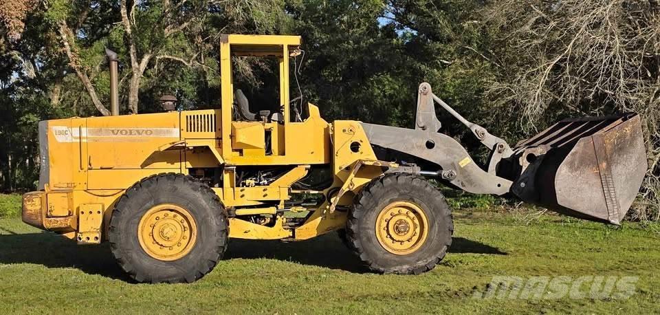 Volvo L90C Фронтальные погрузчики