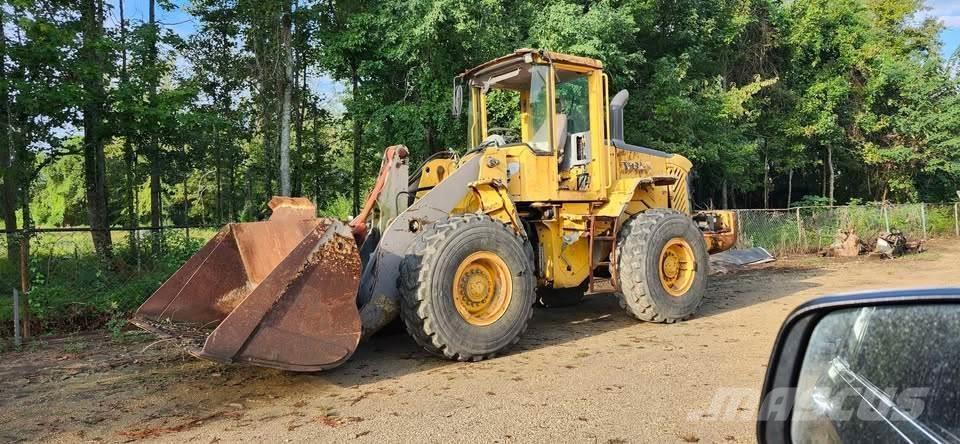 Volvo L90E Фронтальные погрузчики