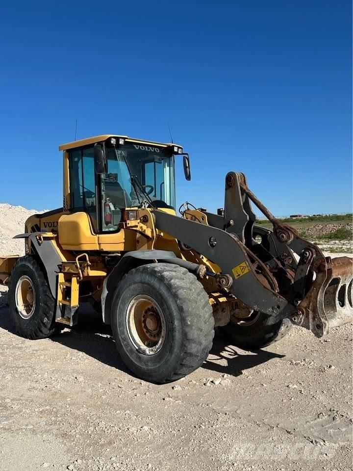 Volvo L90F Фронтальные погрузчики