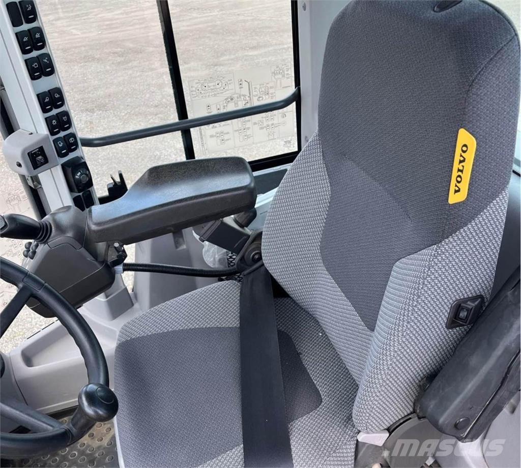 Volvo L90H Фронтальные погрузчики