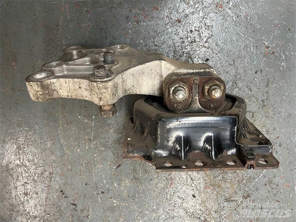 Volvo Mack Двигатели