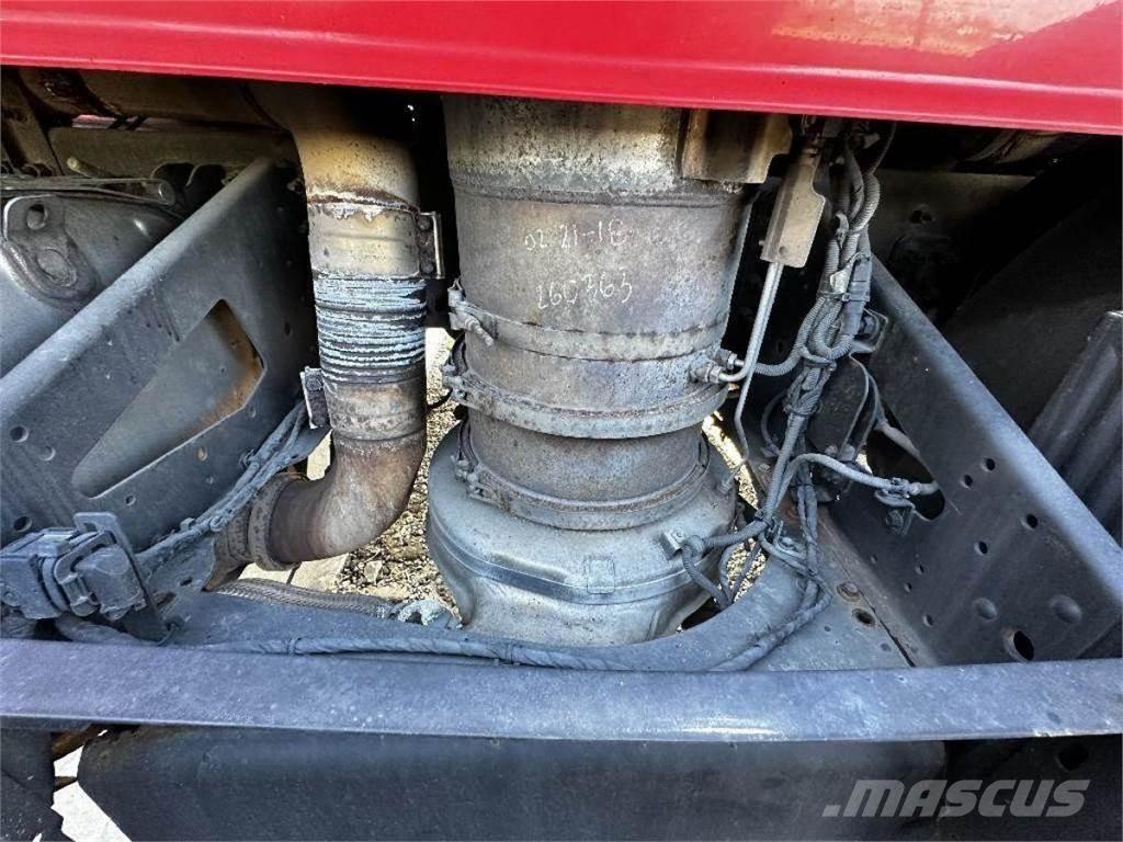 Volvo VNL Коммерческий транспорт - Другие